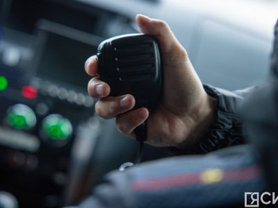 В Якутске задержали мужчину, разгуливающего в женском платье