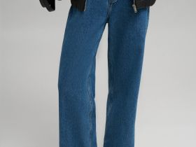 Джинсы прямого кроя