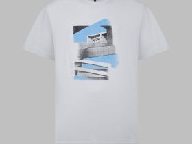 Футболка свободного кроя