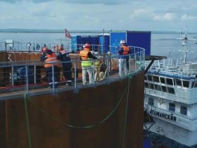 Второй коффердам для Ленского моста установили в русле реки