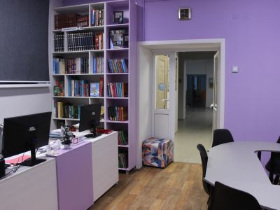 Библиотека № 13 г. Каменска-Уральского