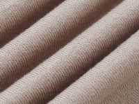 Легкий базовый джемпер полуприлегающего кроя