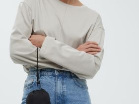 Утепленный жилет приталенного силуэта