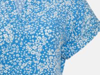 Блузка с коротким рукавом и цветочным принтом