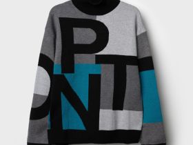 Свитер трикотажный для мальчиков