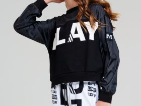 Толстовка трикотажная для девочек