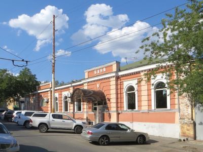 Здание бани Н.Л. Мямлина