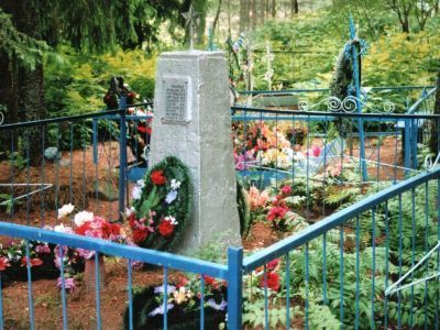 Братская могила воинов Советской Армии, погибших в годы Великой Отечественной войны