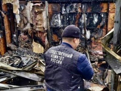По факту обнаружения тела мужчины при тушении пожара в жилом доме в городе Якутске проводится доследственная проверка
