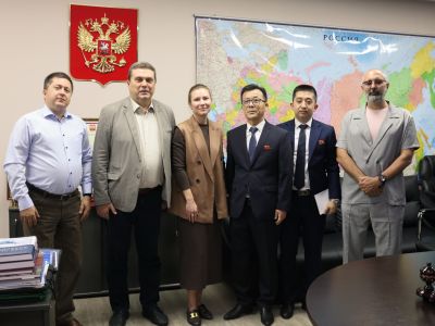Визит делегации Посольства КНДР