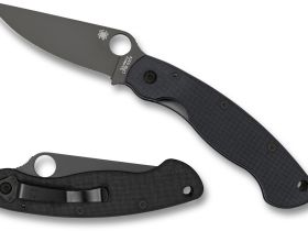 Нож складной Military™ Model - Spyderco C36GPBK, сталь Crucible CPM® S30V™ Black DLC coated Plain, рукоять стеклотекстолит G10, чёрный