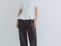 Кардиган с баской и фигурными пуговицами, Белый