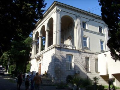 Здание, где в годы Великой Отечественной войны находился госпиталь № 2124