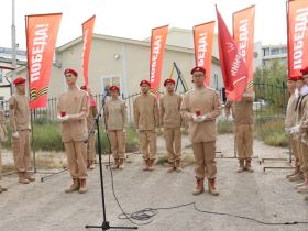 В Якутске поздравили ветеранов с 80-летием окончания Второй мировой войны