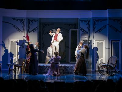 Билеты на Неаполитанские каникулы (Театр драмы им. Горького) / Театр | Афиша | ИнфоТаймс