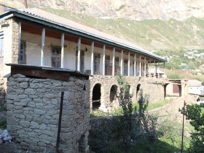 Дом-крепость