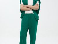 Спортивные брюки на резинке