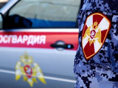 В Якутске задержаны дебоширы в ресторане и трое угонщиков автомобиля