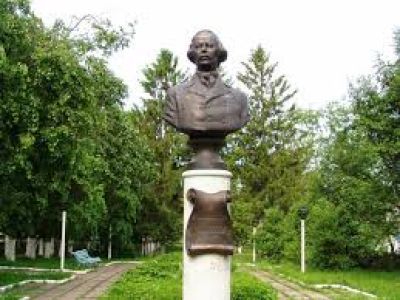 Памятник Даргомыжскому Александру Сергеевичу, установленный на родине композитора