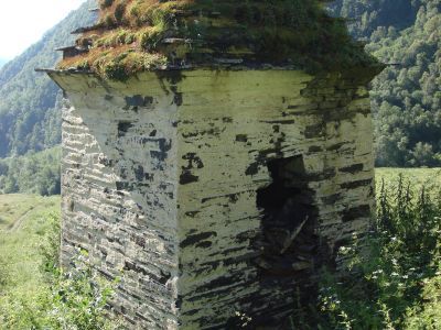 Склеп надземный № 1