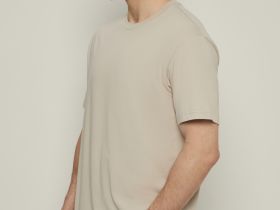 Футболка свободного силуэта с принтом