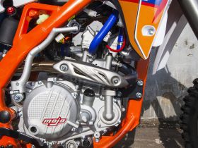 Мотоцикл кроссовый эндуро BSE Z8 1.0