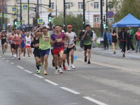 Стали известны имена победителей марафона Олонхо в Якутске