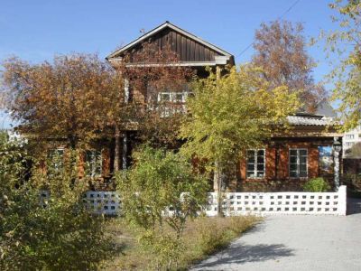 Библиотека № 9 им. М. М. и Е. П. Нарышкиных