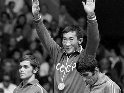 В Якутии проведут мероприятия в честь первого олимпийского чемпиона Романа Дмитриева