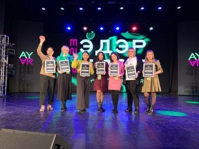 В число лучших госпабликов вошли школа №8 и Детская школа искусств алмазной столицы