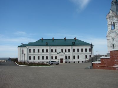 Корпус братский № 1