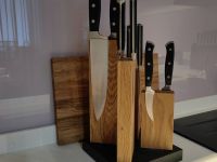 Подставка для ножей магнитная Woodinhome Stonehenge KS051SON-ST, дуб/мрамор
