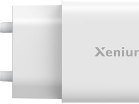 Зарядное устройство Xenium X302 2-в-1 Белое