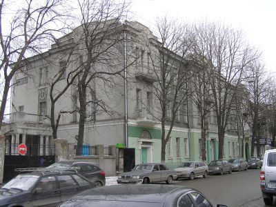 Дом Петрова