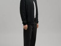 Куртка-бомбер на молнии