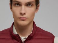 Утепленный стеганый жилет