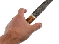Шкуросъёмный нож Гид, сталь дамаск, рукоять карельская береза