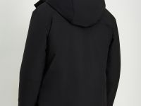 Горнолыжная куртка полуприлегающего силуэта