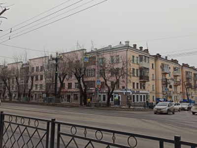 Дом, в котором в 1949 году жил русский поэт, писатель и журналист Петр Степанович Комаров