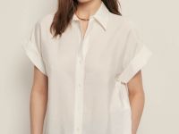 Блузка свободного кроя с коротким рукавом