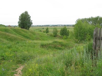 Ивановские бугры — место казни в 1670 г. участников крестьянской войны под предводительством Степана Разина