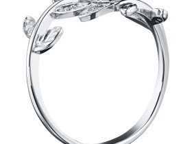 Кольцо из белого золота с бриллиантами э4701кц01157400