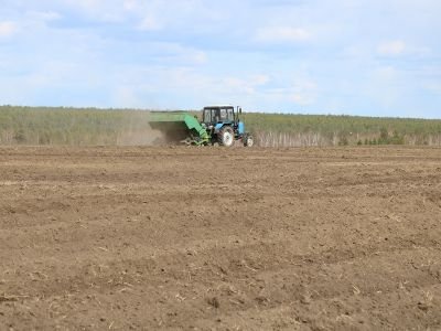 Хозяйства подготовили технику для посевной кампании в Якутии