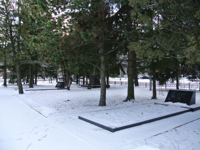 Братская могила воинов Красной Армии в бывшей деревне "Александровка", 1941 г.