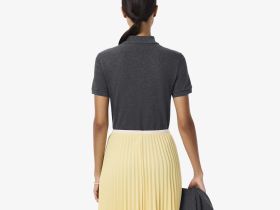 Женское поло Lacoste приталенного кроя из эластичного хлопка