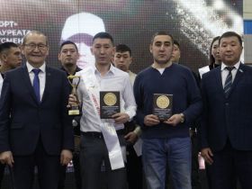 Ассоциация «Сахаада-спорт» наградила лучших в национальных видах спорта