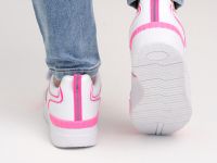 Кроссовки для девочки