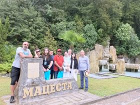 "ВСЯ РОССИЯ - 2025". Делегация иностранных журналистов побывала на даче Сталина