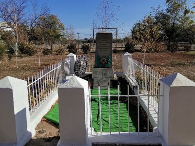 Братская могила советских воинов, погибших в период Сталинградской битвы