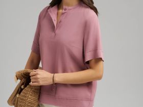 Легкая блузка на пуговицах